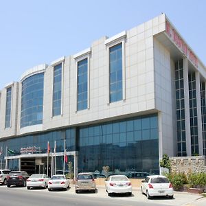 Al Bustan Hotel